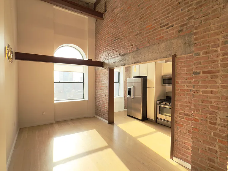 728 Market St #906 — Photo 31
