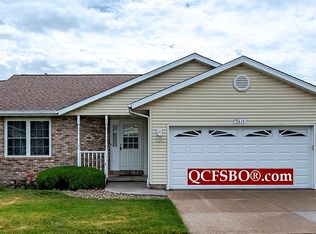 2615 W 63rd St, Davenport, IA 52806