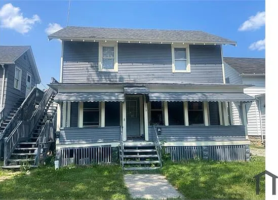 805.5 E 4th St