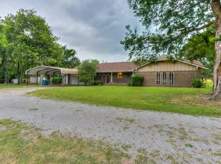 401 N King Ave, Midwest City, OK 73130