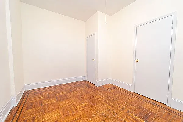 Rented by Modern Spaces | media 13