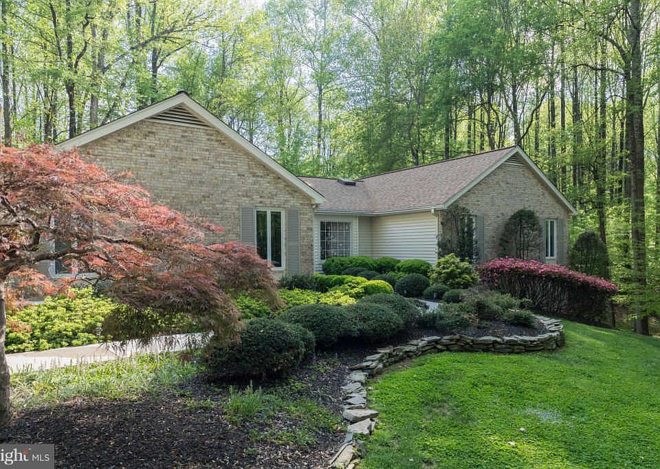 1st image of 6326 Youngs Branch Dr