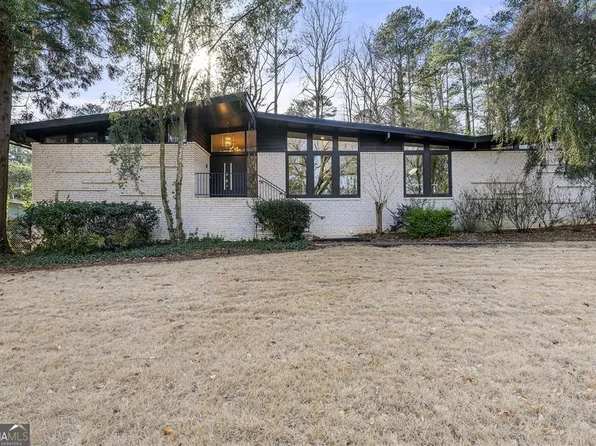 2277 Street De Vl NE, Atlanta, GA 30345