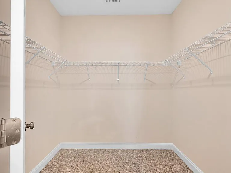 148 Broadleaf Dr — Photo 17