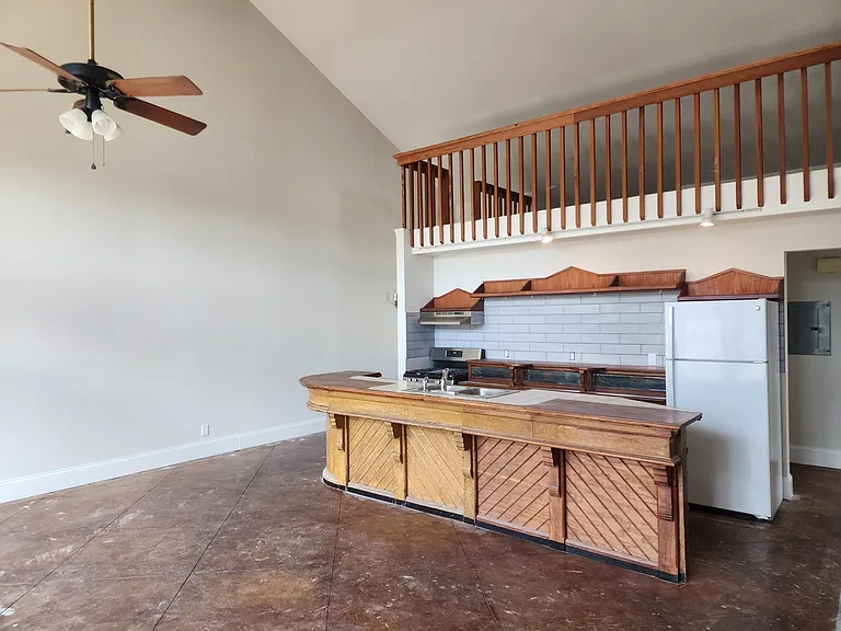 314 Brooks Ave — Photo 3