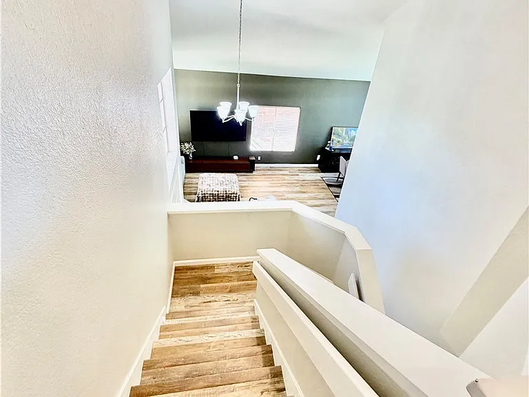 39711 Barberry Ct — Photo 57