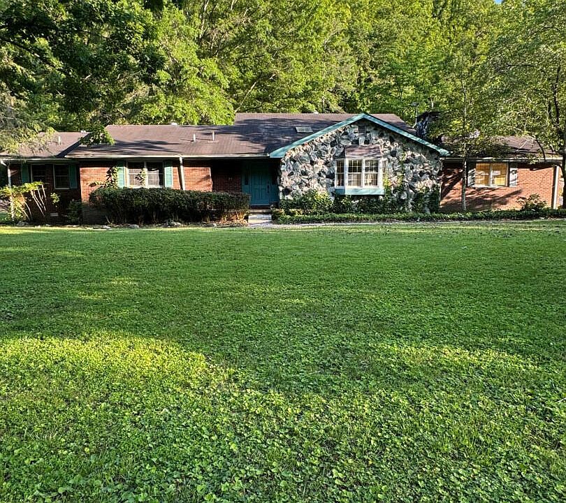 1st image of 28 Atkins Belcher Rd