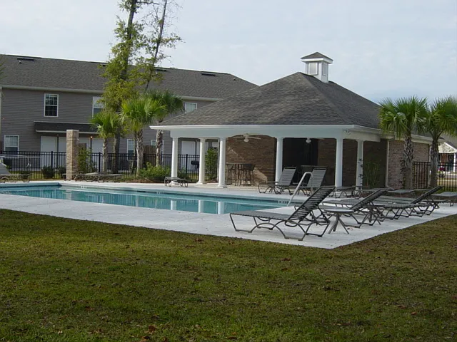 11 Guinevere Ln #B — Photo 2