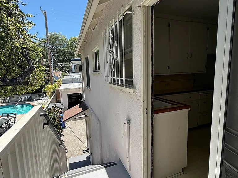 14518 Benefit St #14518 — Photo 8
