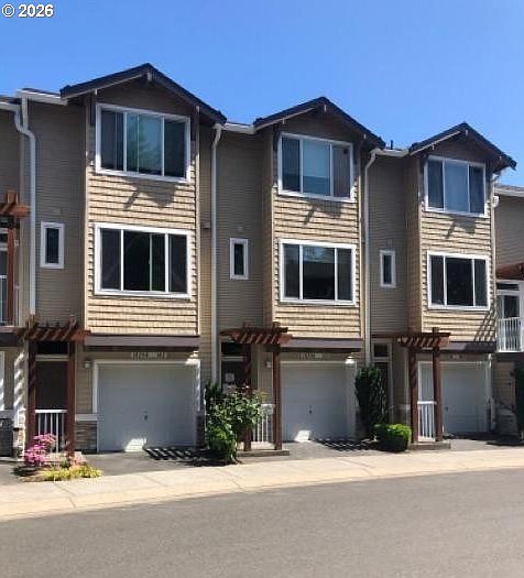 1st image of 15250 SW Sparrow Loop Unit 103