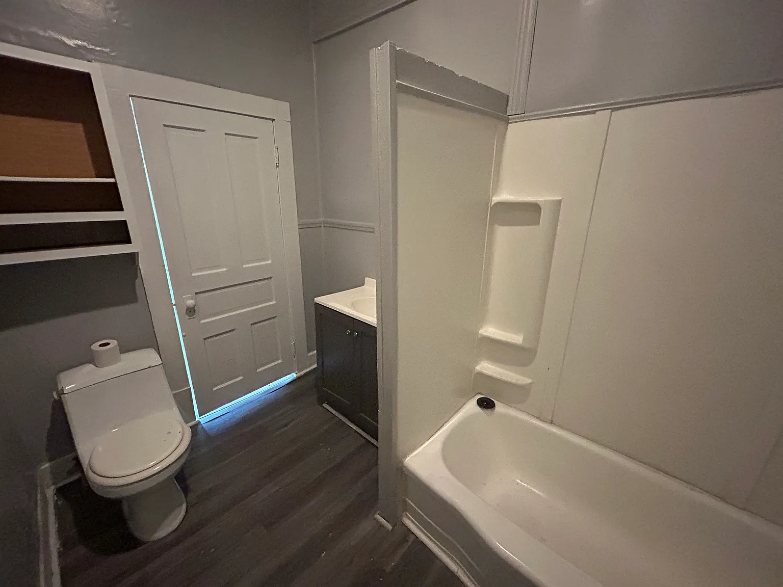 2 bed, 1122 sqft, $895 — Photo 2