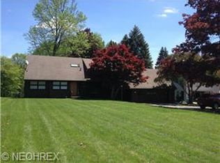 2296 North Rd NE, Warren, OH 44483