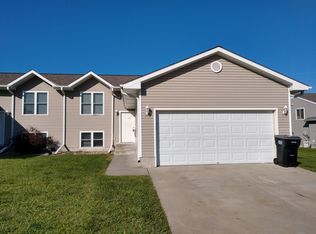 4031 Morgan St APT 2, Lincoln, NE 68521