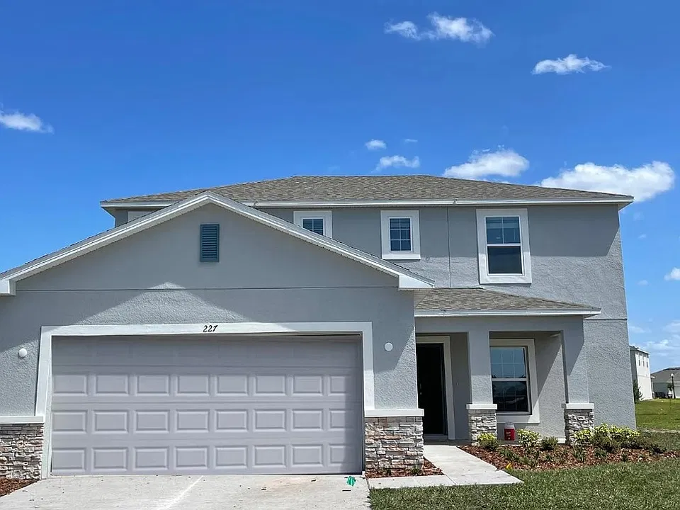 227 Zircon Rd