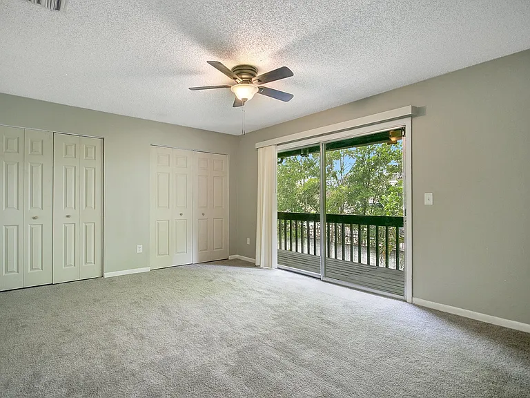 2363 Huntington Green Ct #5 — Photo 9