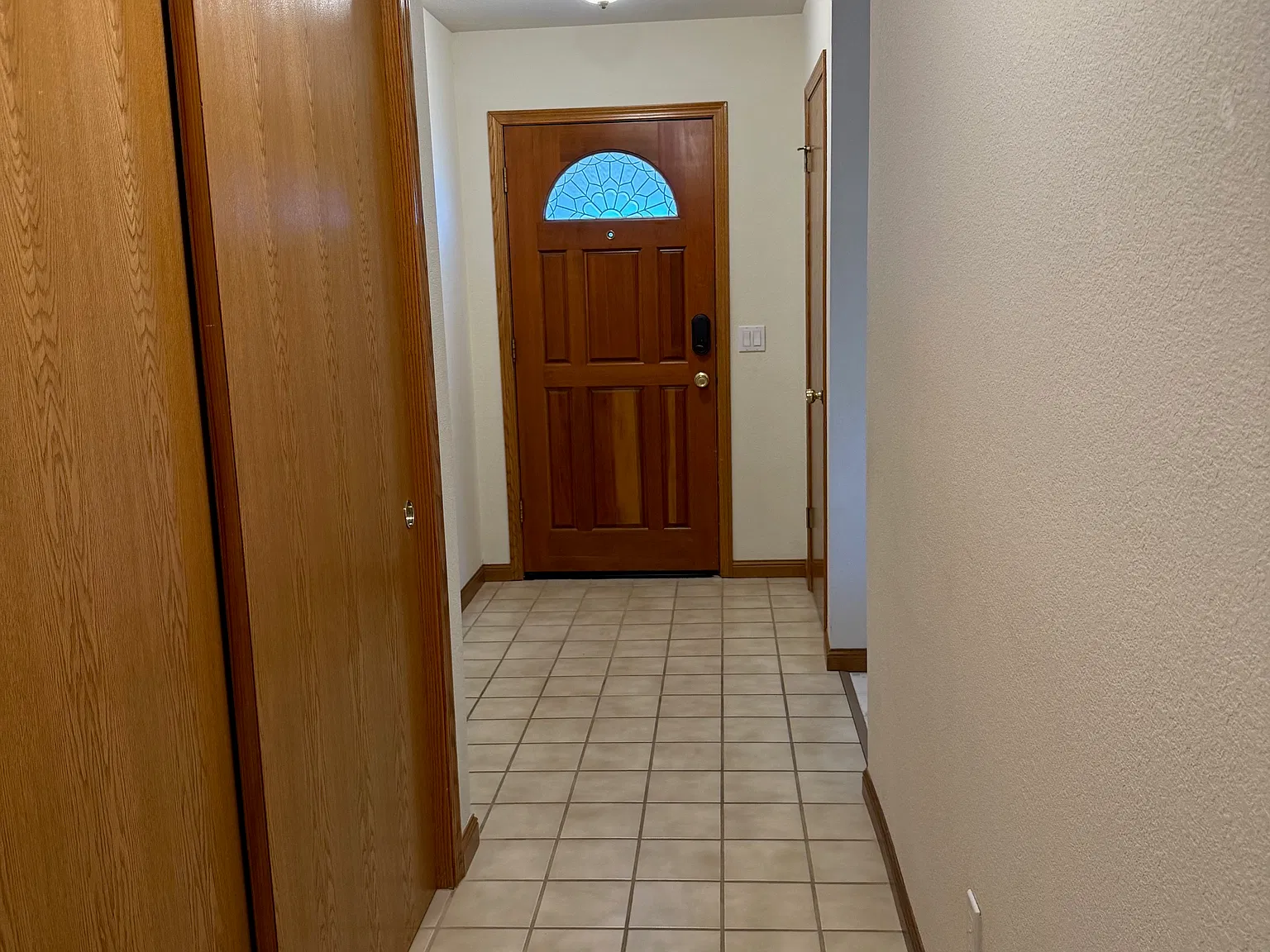 813 Notre Dame Dr — Photo 3