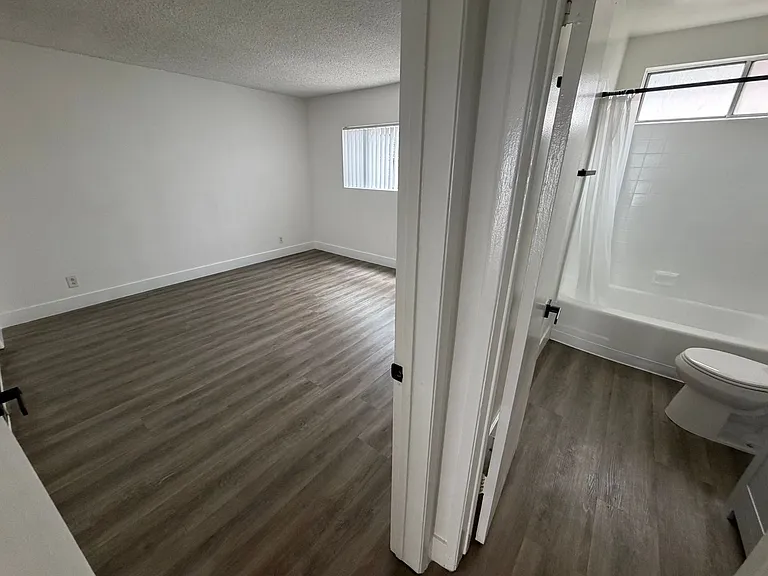 j3515 — Photo 9