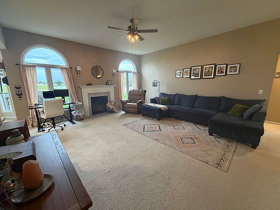 5th image of 383 Red Fox Dr
