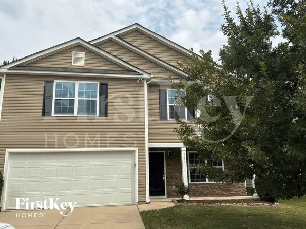 5329 Park Brook Dr, Charlotte, NC 28269