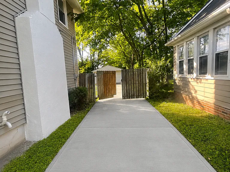 3163 Sycamore Rd — Photo 16