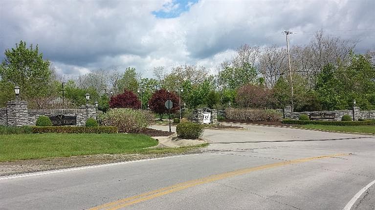 1st image of 149 Gleneagles Blvd