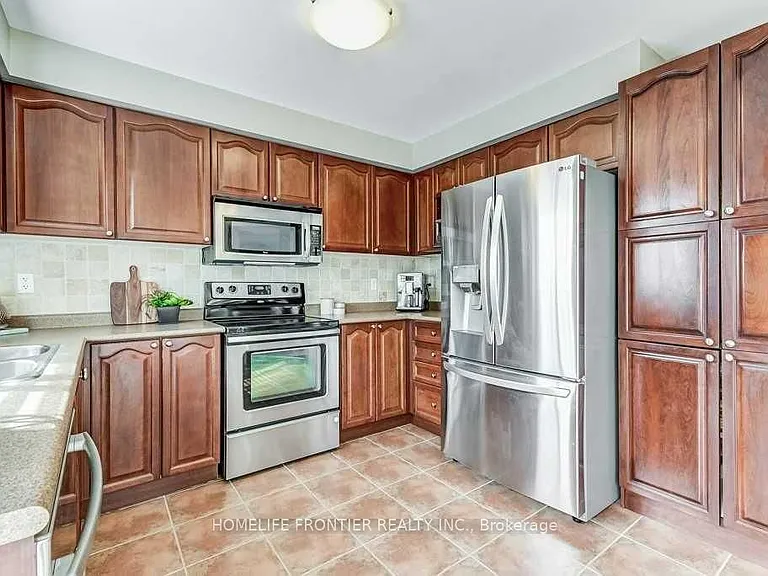 127 Alfred Smith Way — Photo 9