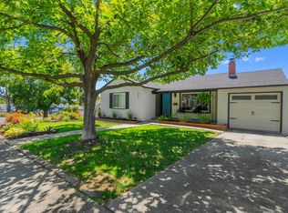 16083 Berkshire Dr, Castro Valley, CA 94578