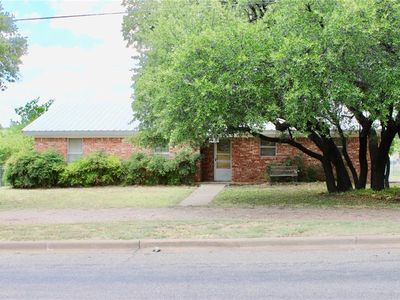 201 S Graham Ave, Breckenridge, TX, 76424
