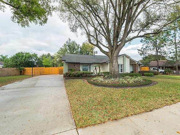 4th image of 3614 Jericho Dr