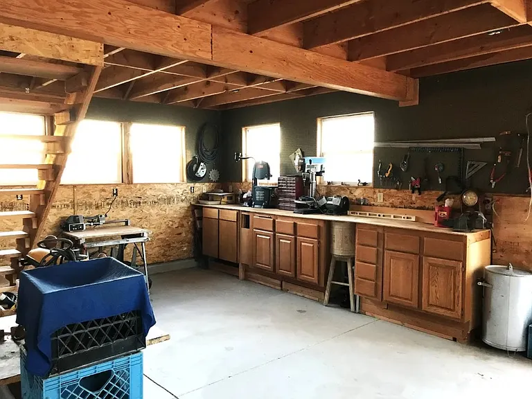 321 N 1200 W — Photo 15