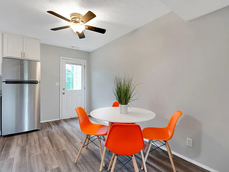 12002 Morningside Dr — Photo 11