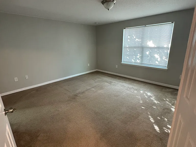 11938 Silverlake Park Dr — Photo 14