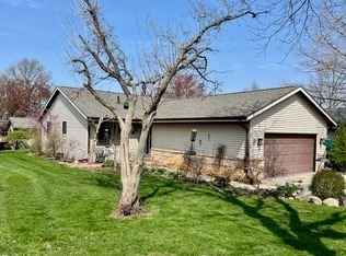 2009 Eagle Ridge Ct APT B, Urbana, IL 61802