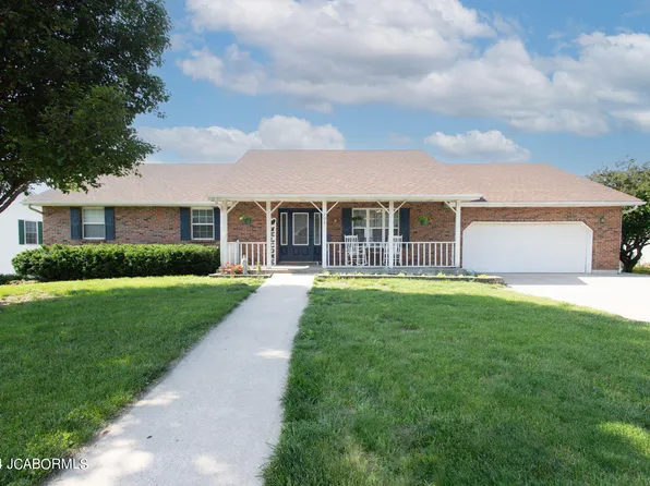 703 E Crystal Ln, California, MO 65018
