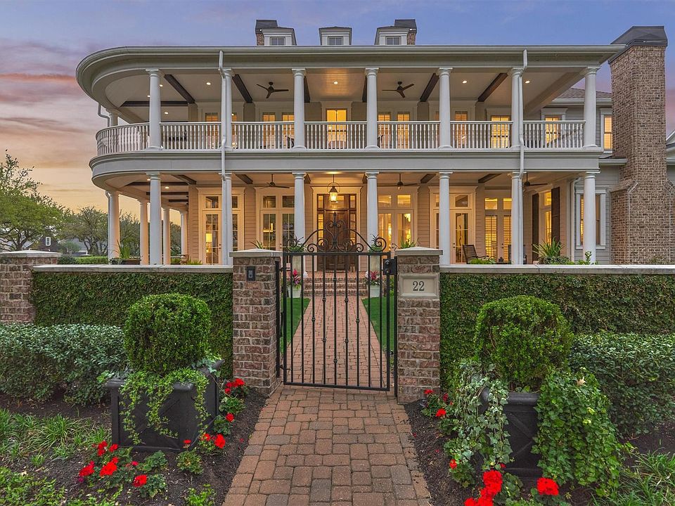 1st image of 22 E Shore Dr