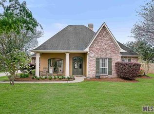 17493 Karen Dr, Prairieville, LA 70769