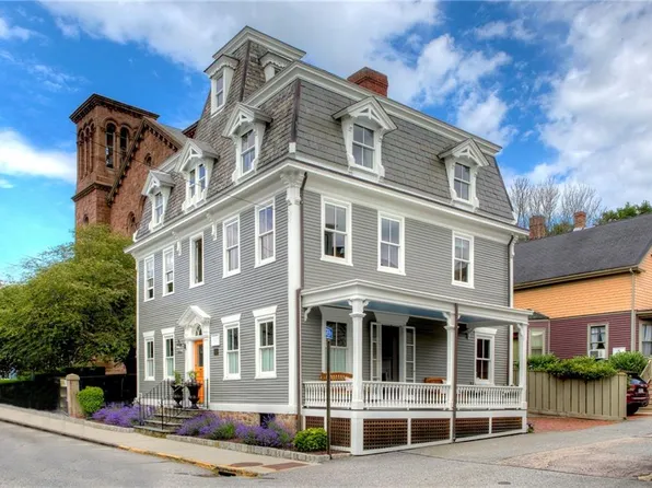 204 Spring St, Newport, RI 02840