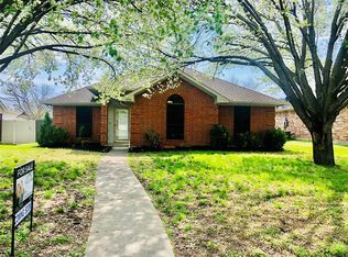 1300 Hall Rd, Seagoville, TX 75159