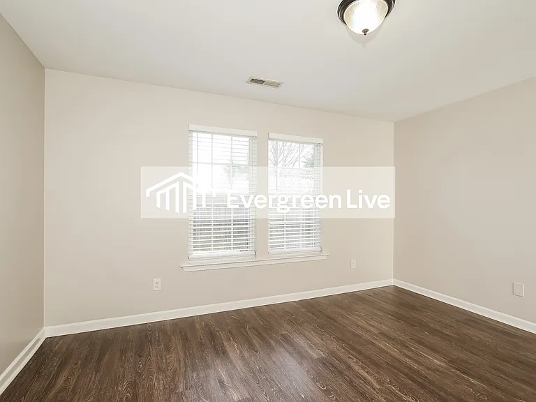 4019 Shallowcreek Ct — Photo 11