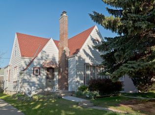 3338 S Springfield Ave, Milwaukee, WI 53207