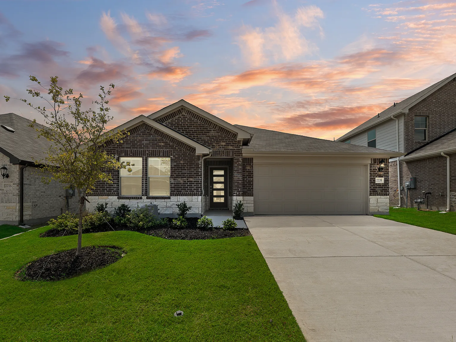 4 bed, 2059 sqft, $2,250 — Photo 1
