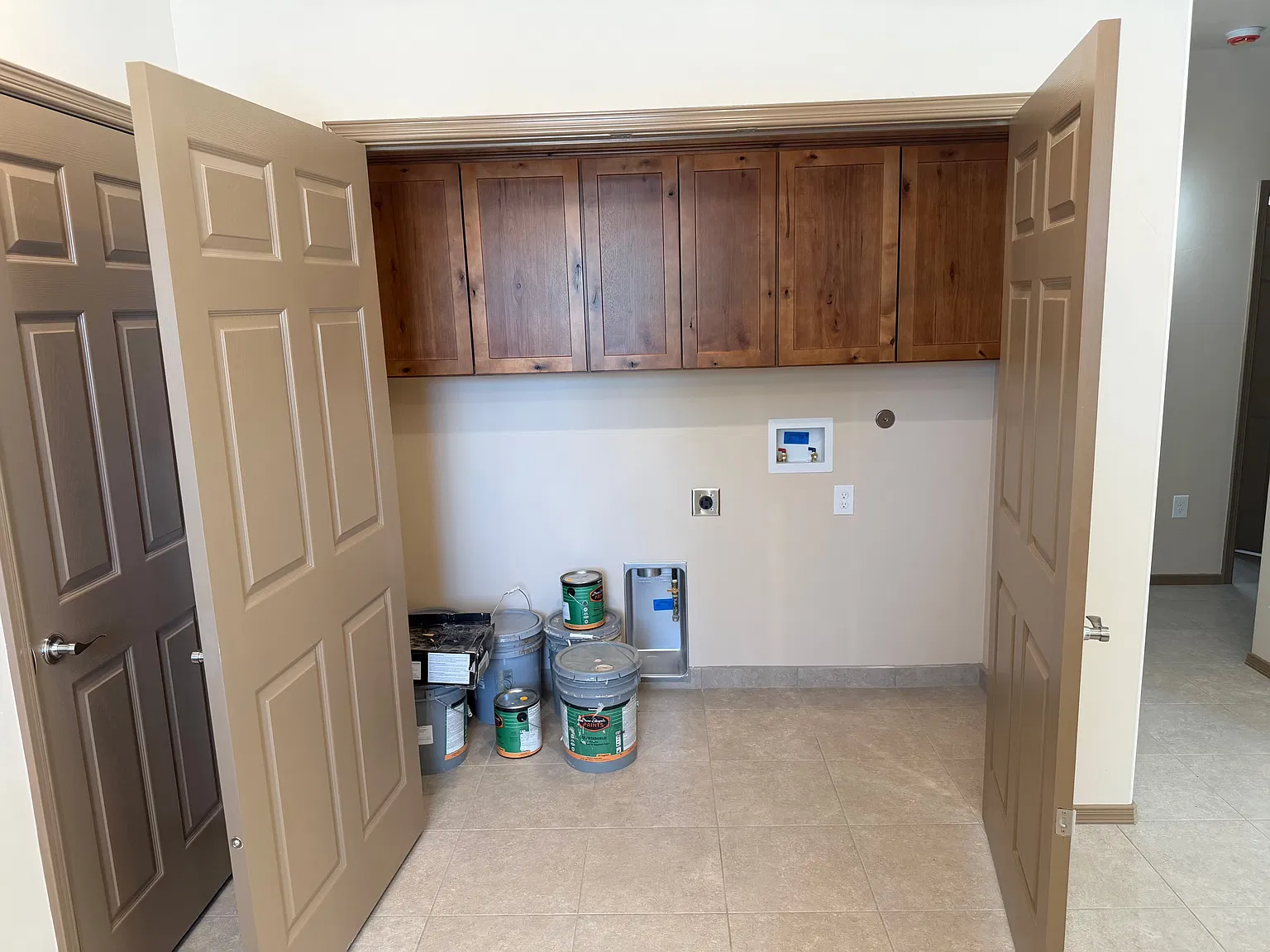 2 bed, 1000 sqft, $1,250 — Photo 4