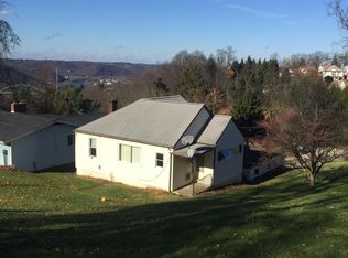 16 Park Rd, Mozart, WV 26003