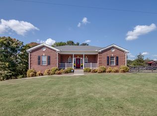 104 Fred Rd, Bon Aqua, TN 37025