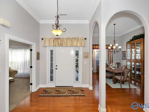 3rd image of 120 Burwell Ridge Trl