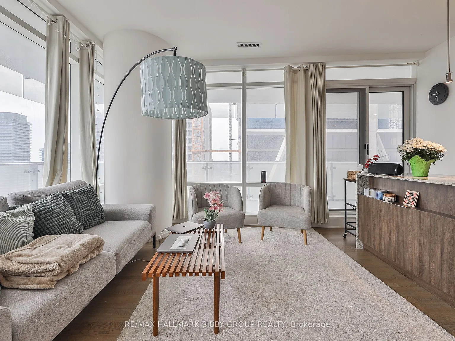 2 bed, $3,800 — Photo 4