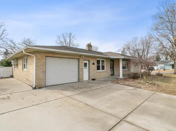 1104 Woodman Road, Janesville, WI 53545
