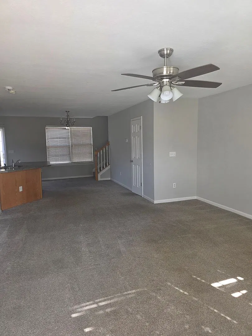 Move In Ready — Photo 4