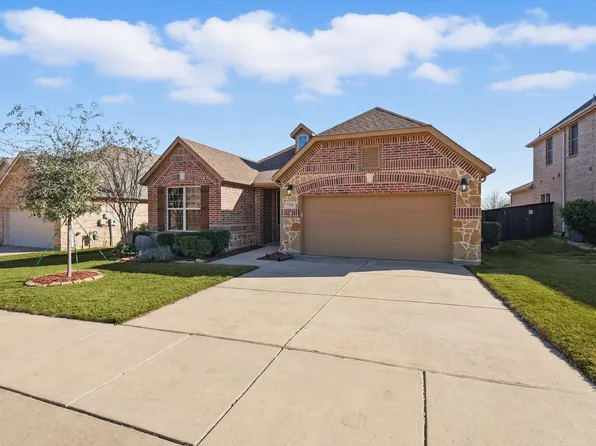 7320 Desert Willow Dr, Denton, TX 76208