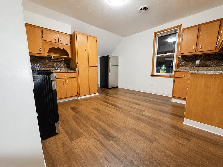 Kitchen with full-size appliances